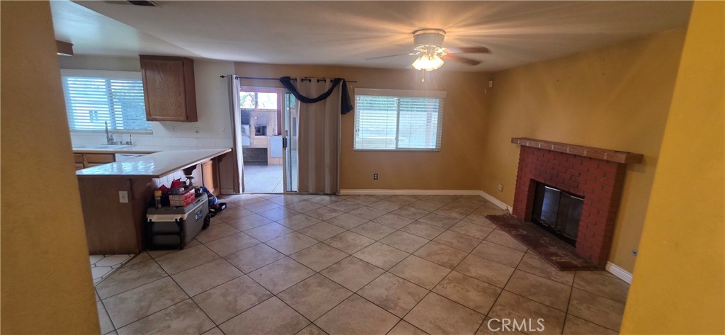 2633 W Loma Vista Drive Property Photo 11