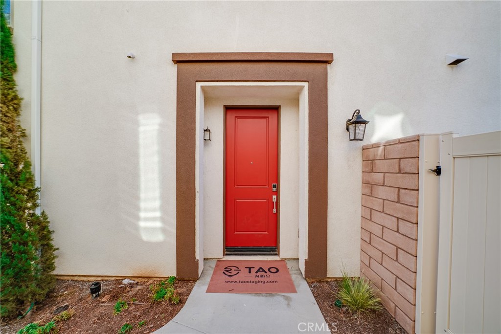 208 Bonita Property Photo 5