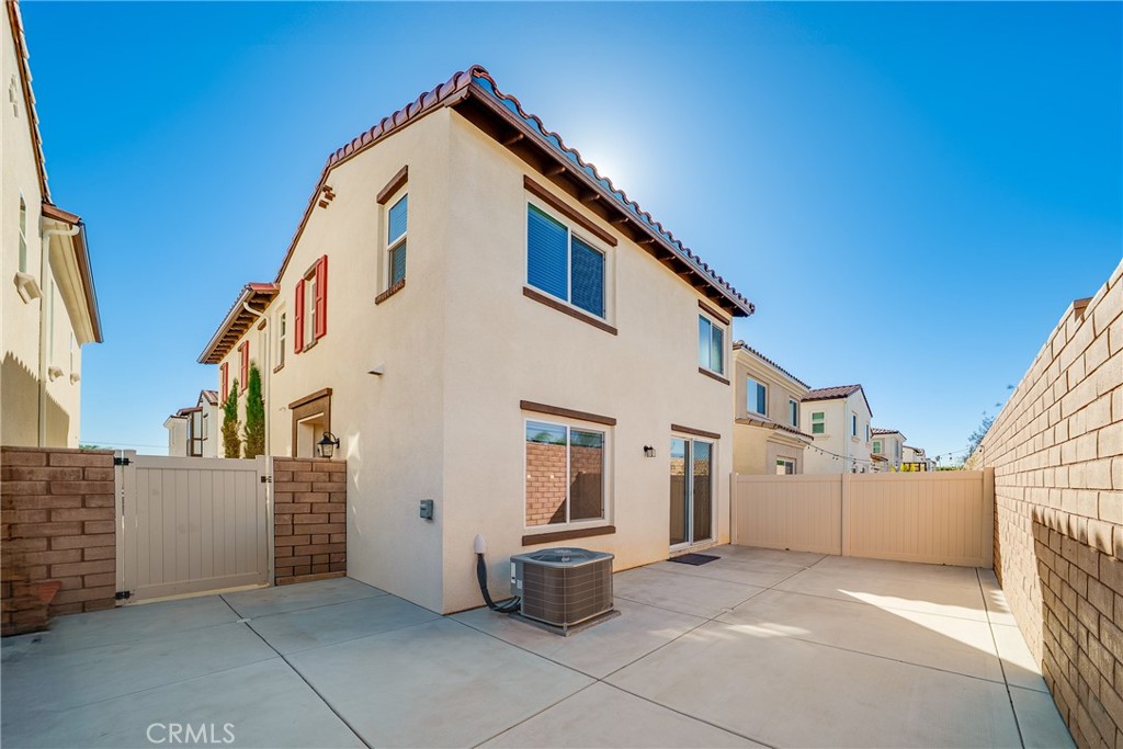 208 Bonita Property Photo 7