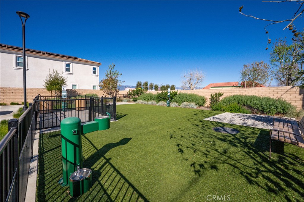 208 Bonita Property Photo 25