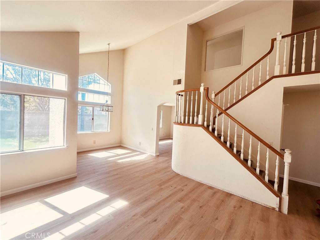 11135 Woodview Property Photo 3