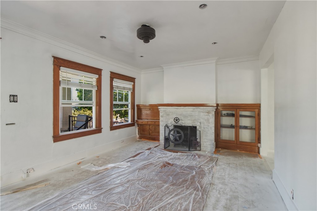 337 N Occidental Property Photo 10