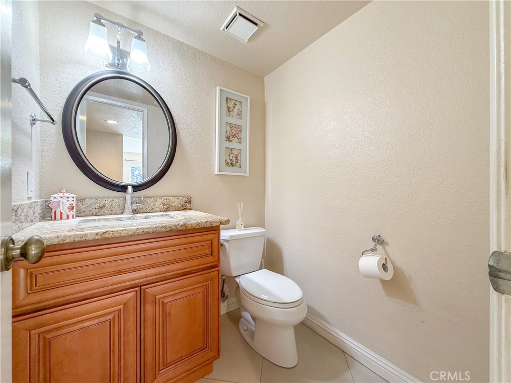 7671 Barrington Court Property Photo 18