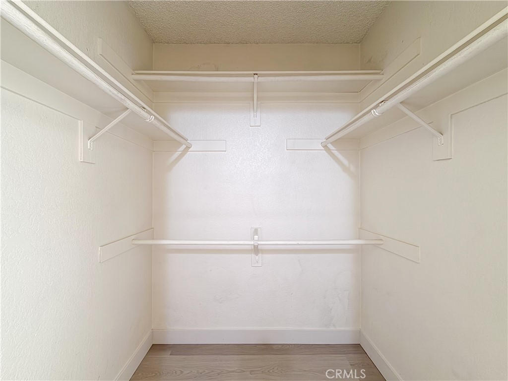 7671 Barrington Court Property Photo 25