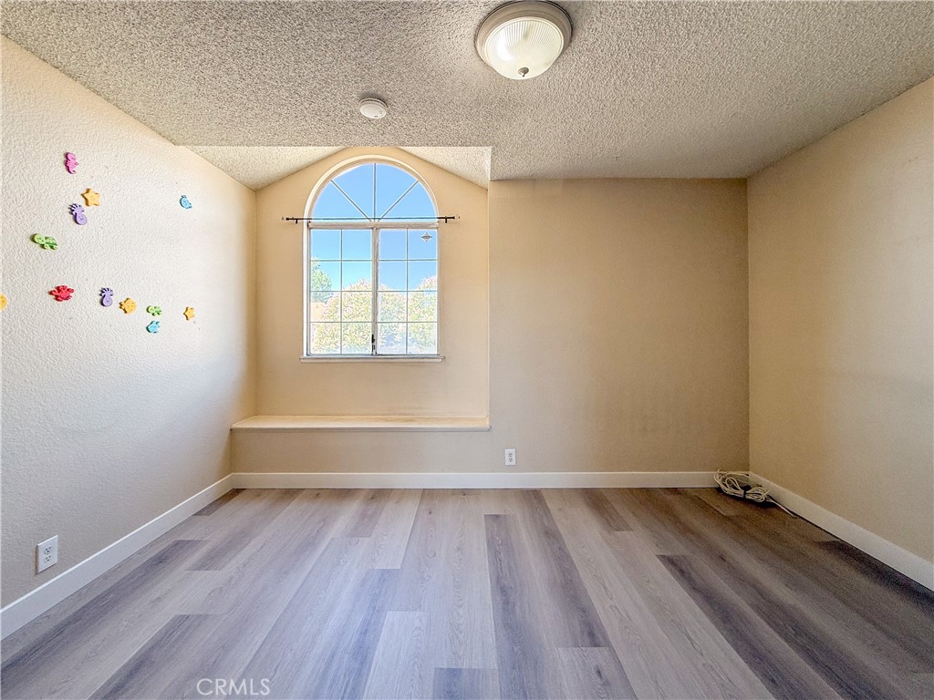 7671 Barrington Court Property Photo 26