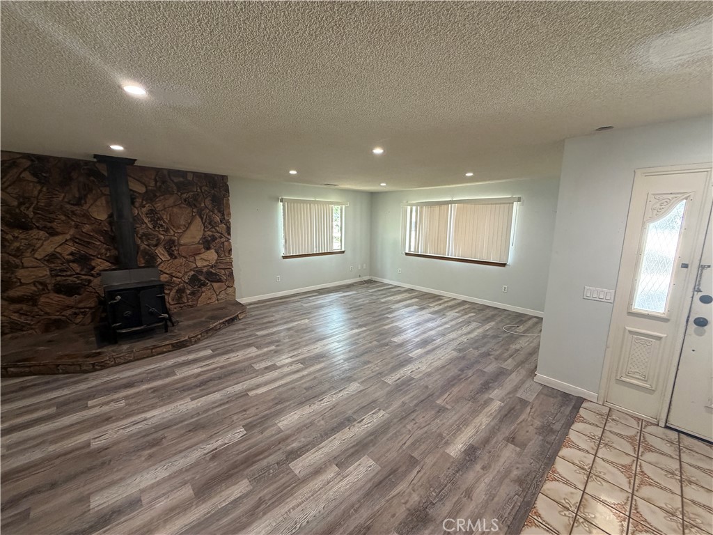 15000 Sage Property Photo 8
