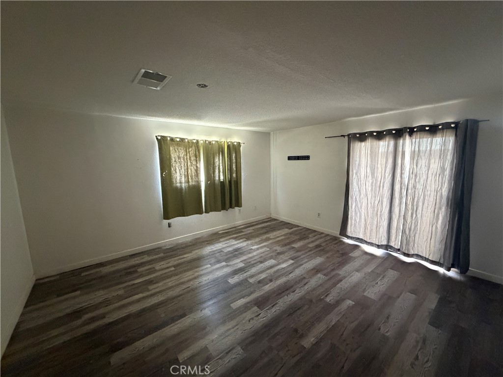 15000 Sage Property Photo 12
