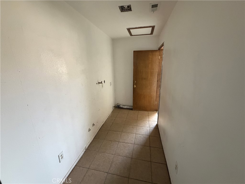 15000 Sage Property Photo 17