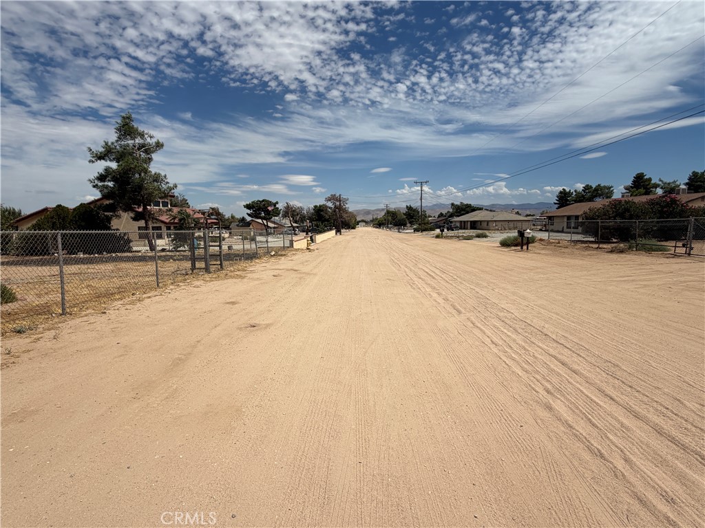 15000 Sage Property Photo 19