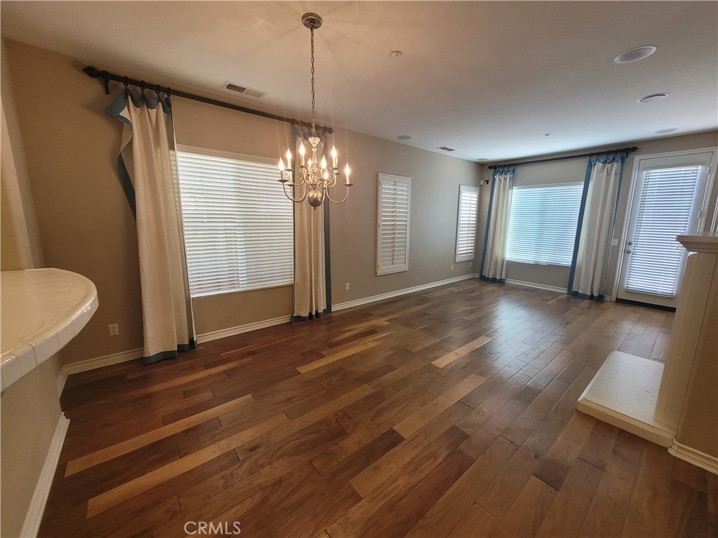 4022 Sutton Court Property Photo 6