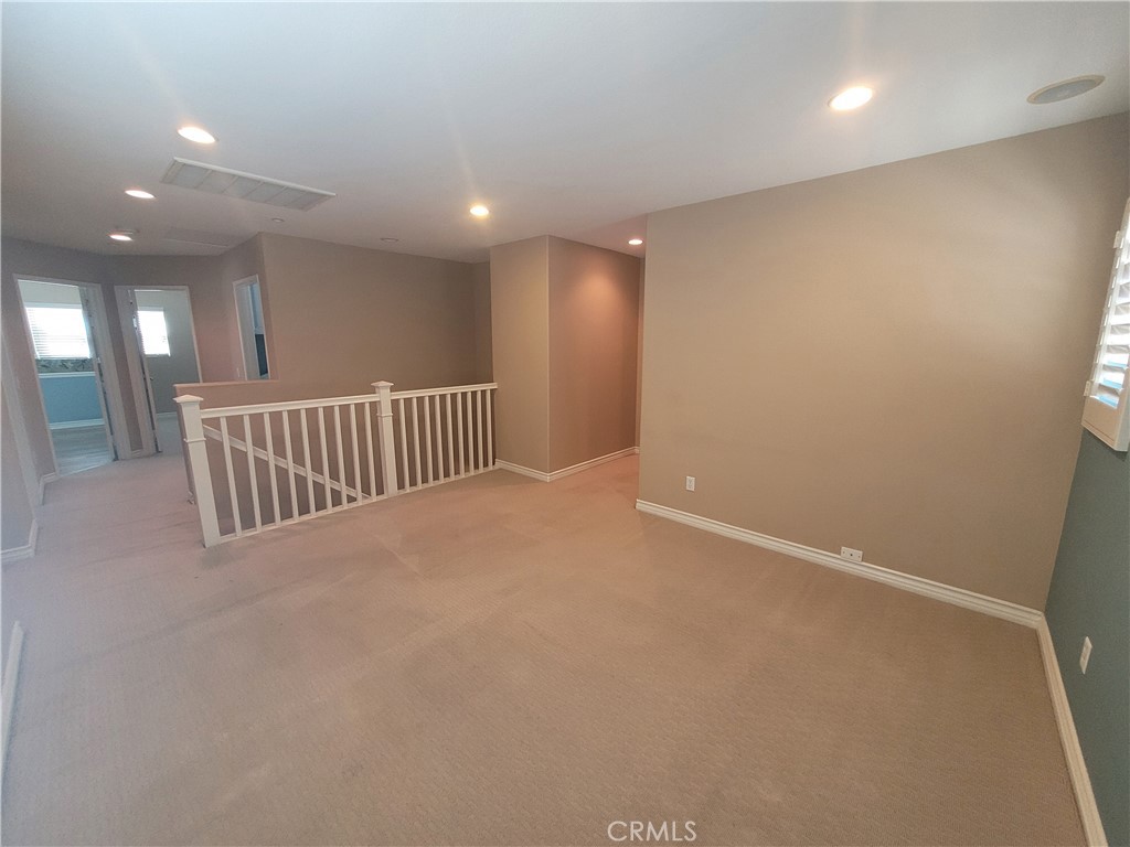 4022 Sutton Court Property Photo 12