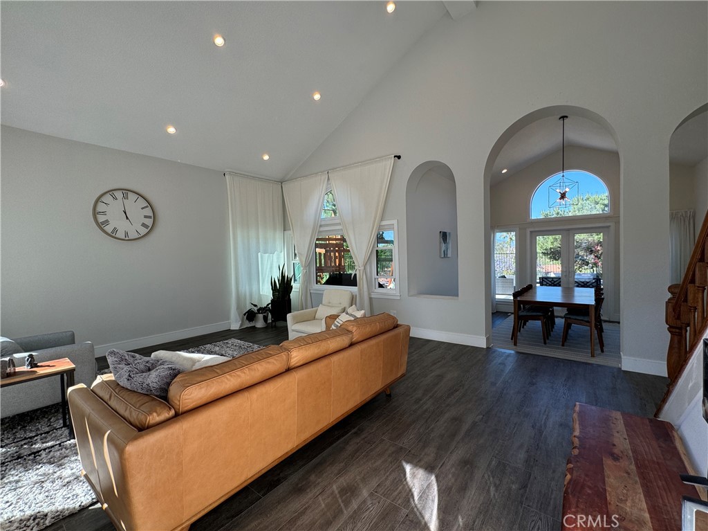 13745 Moonshadow Place Property Photo 5