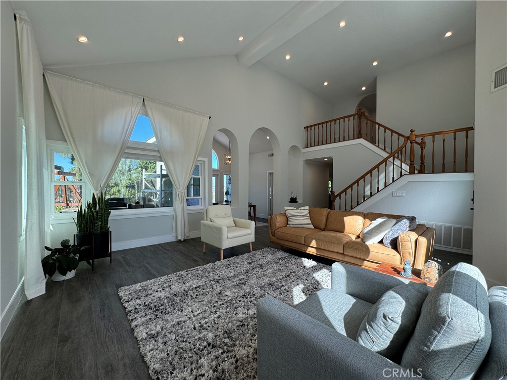 13745 Moonshadow Place Property Photo 8