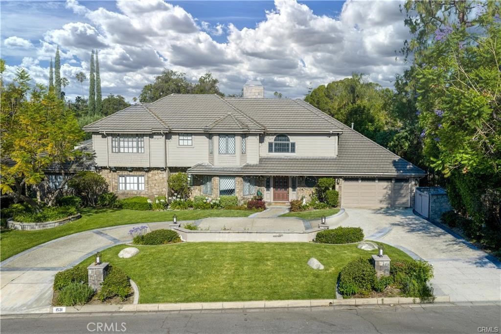 1531 Rodeo Road Property Photo 2
