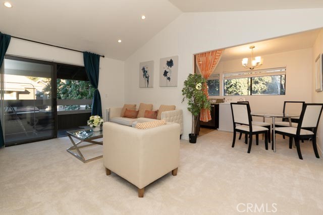 226 Springview Property Photo 7