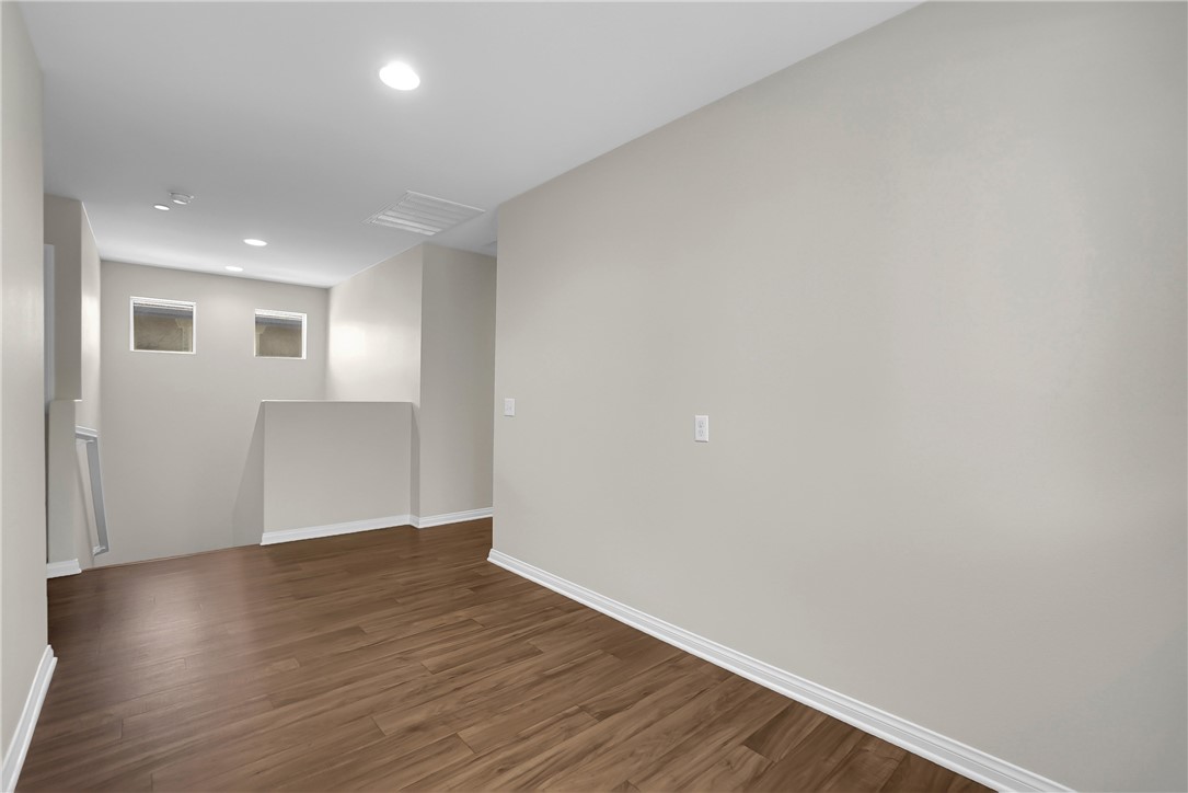 7255 Roselai Court Property Photo 25