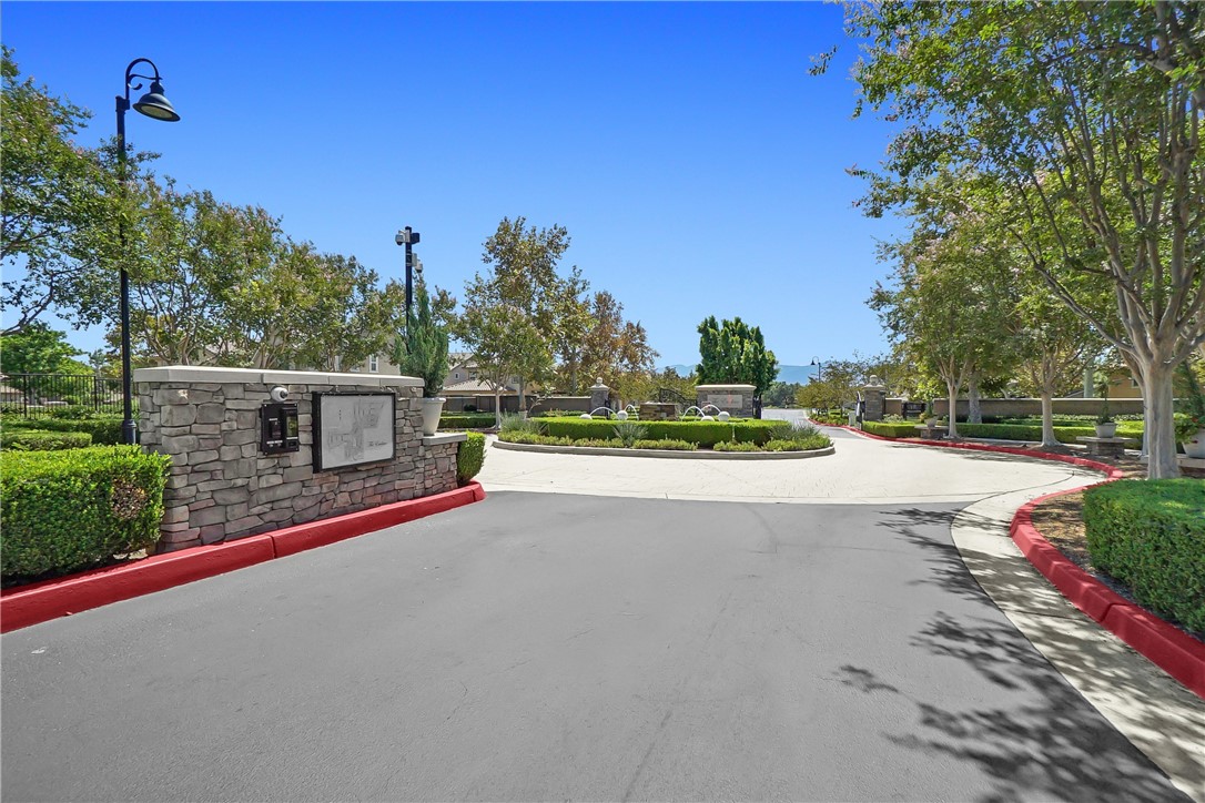 7255 Roselai Court Property Photo 47