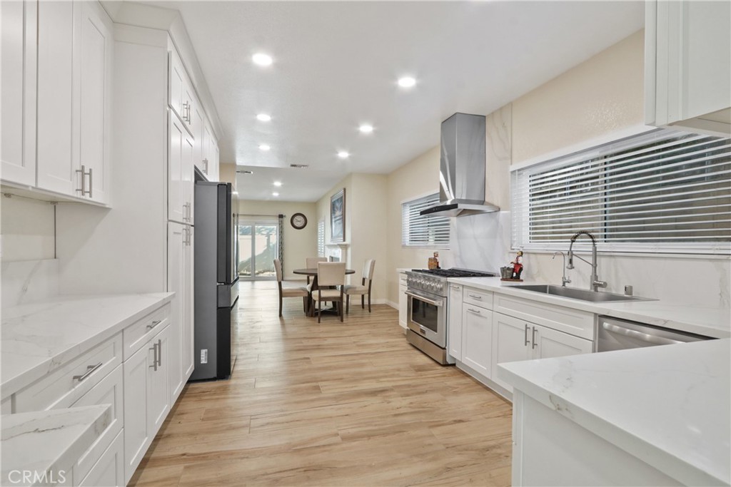 12521 San Mina Court Property Photo 8