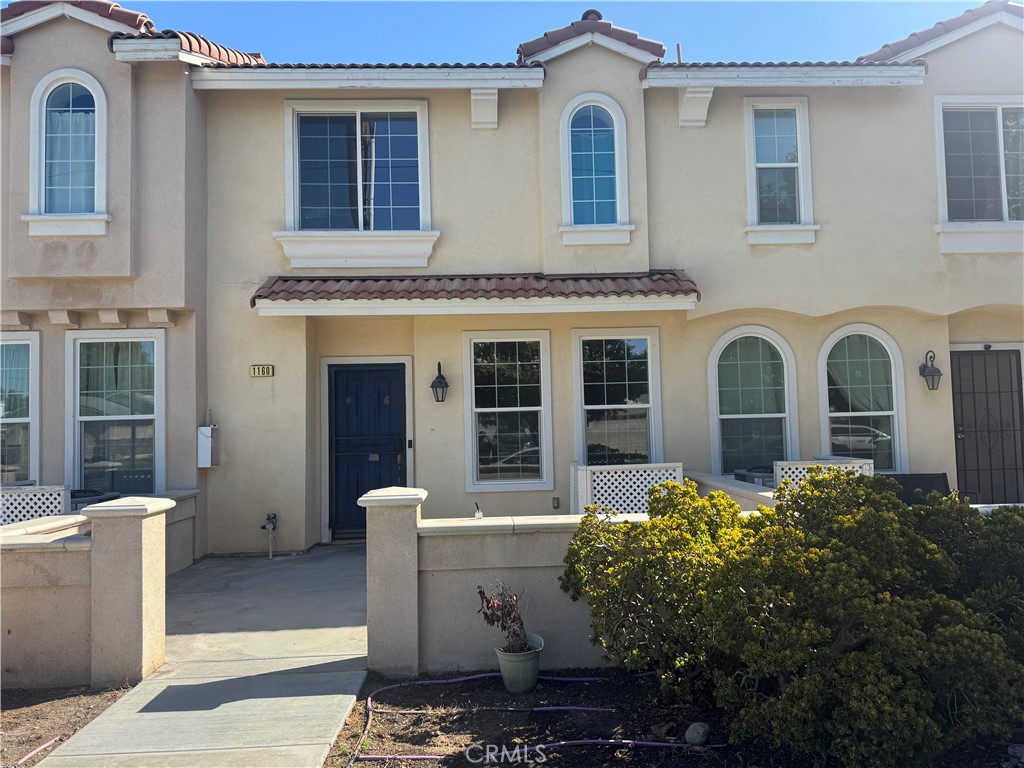 15447 Pomona Rincon 1160 Property Photo 1