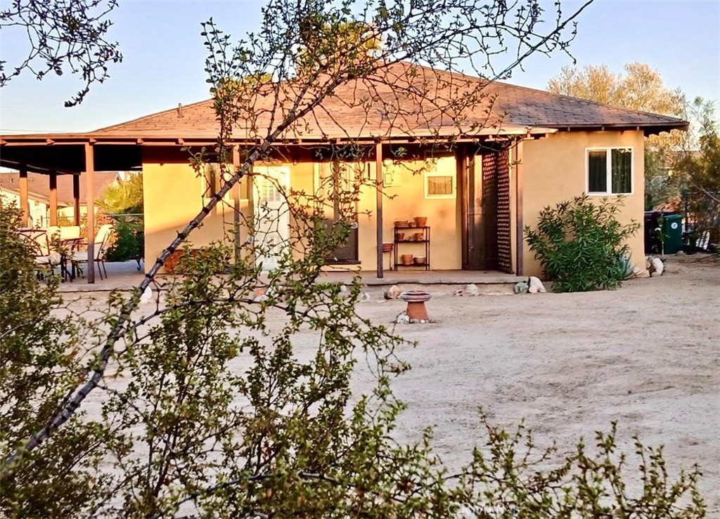 6045 Cahuilla Property Photo 5