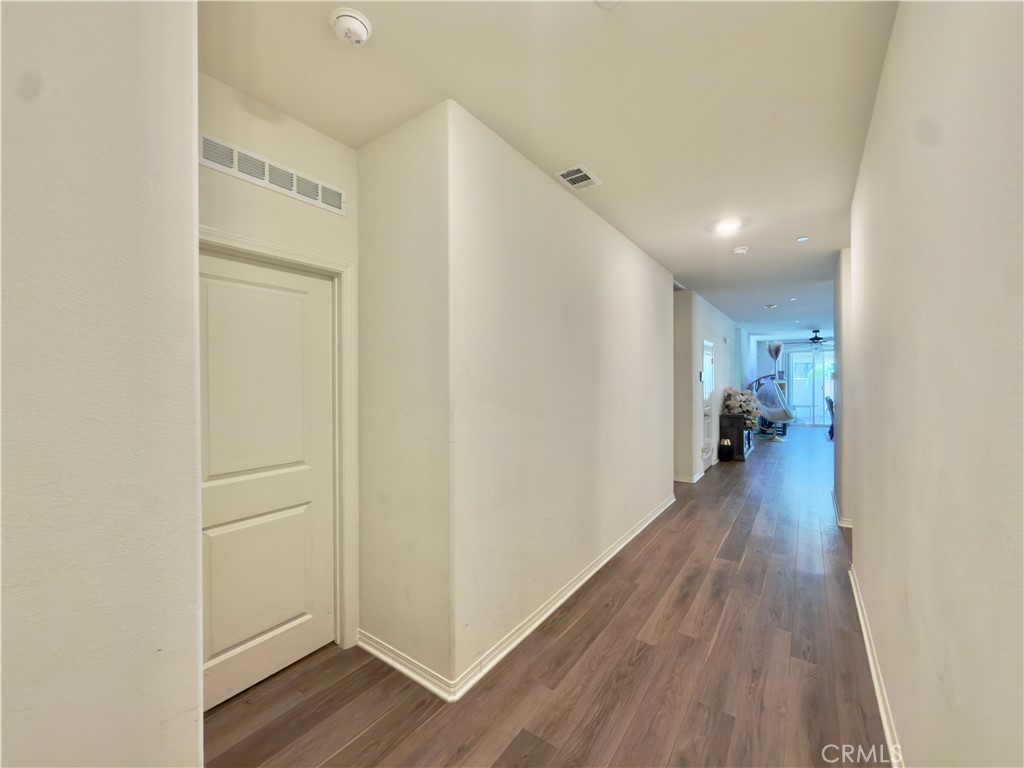 5189 Corral Way Property Photo 4