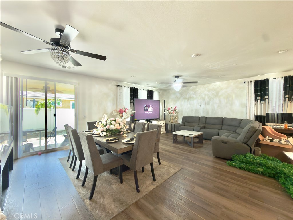 5189 Corral Way Property Photo 8