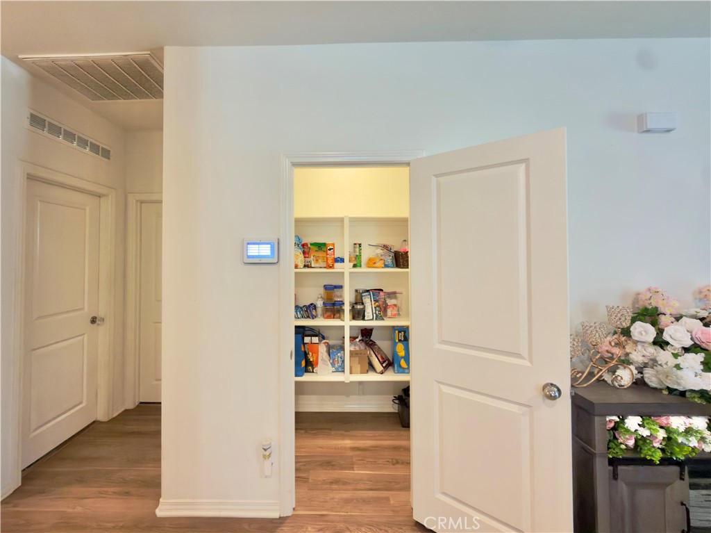 5189 Corral Way Property Photo 12