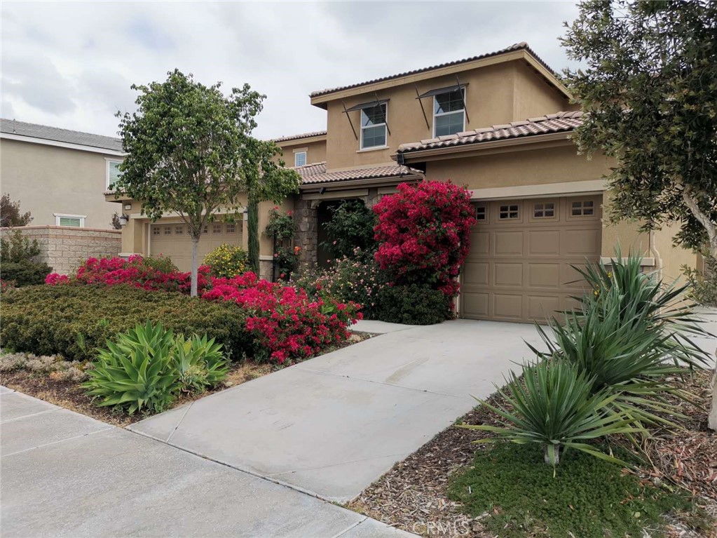 7008 Jetty Court Property Photo 1