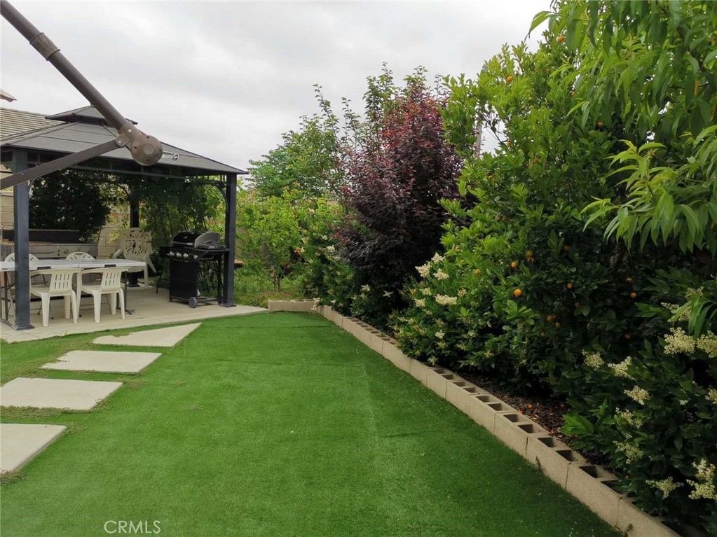 7008 Jetty Court Property Photo 15