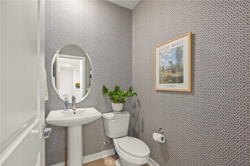 12930 Lassen Drive 103 Property Photo 16