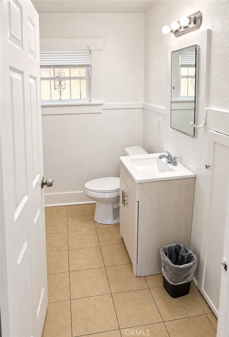 1298 Acacia Property Photo 7