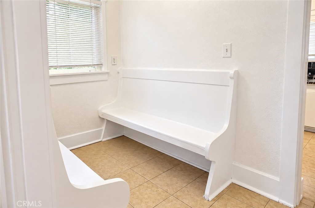 1298 Acacia Property Photo 10