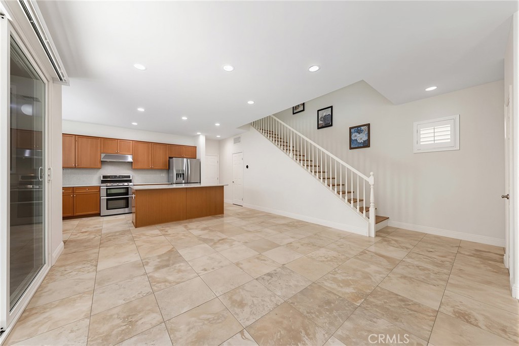 7271 Enclave Dr Property Photo 13