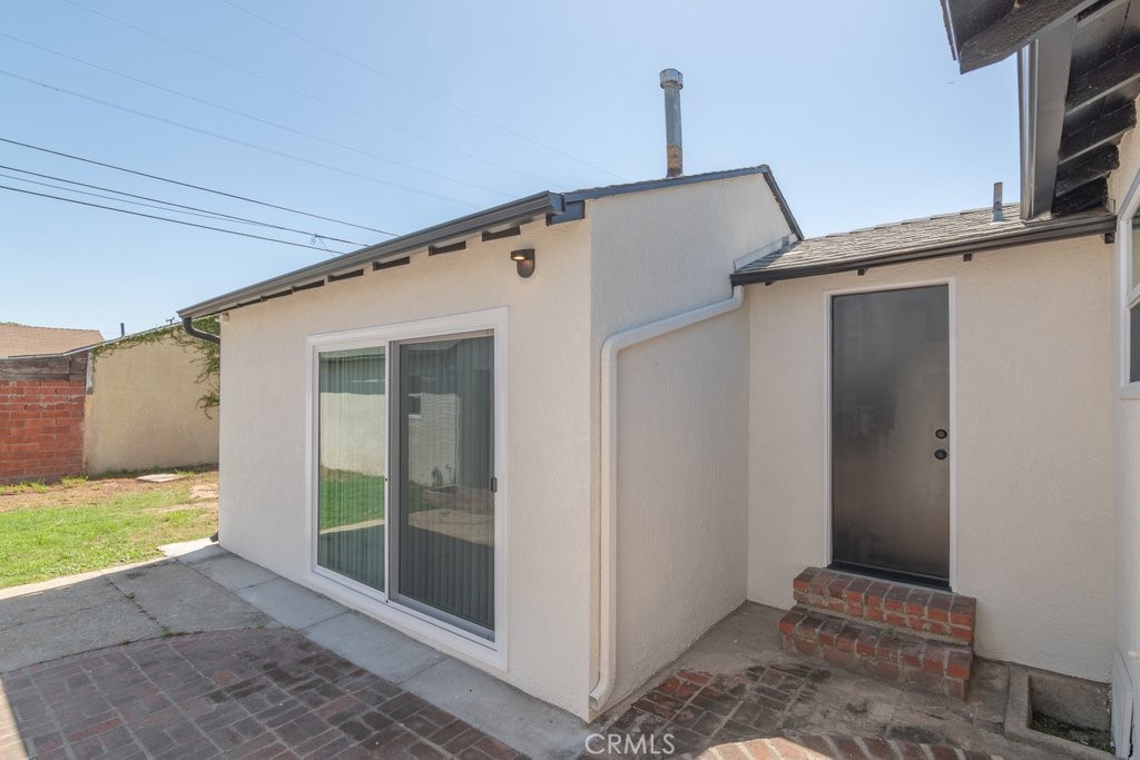 15016 Marigold Avenue Property Photo 28