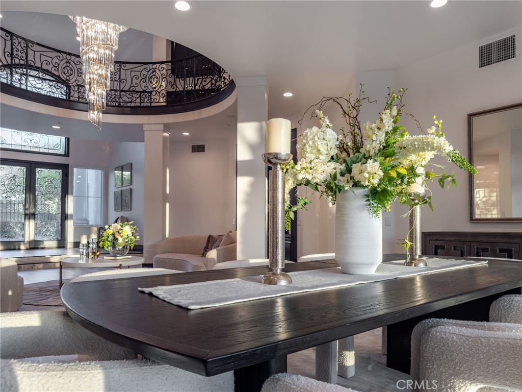 9 Rue Delacroix Property Photo 8