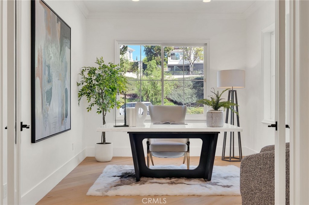 9 Rue Delacroix Property Photo 21