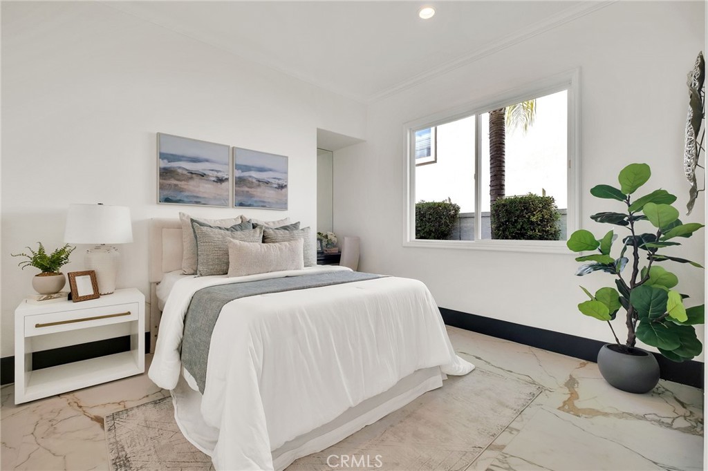 9 Rue Delacroix Property Photo 26
