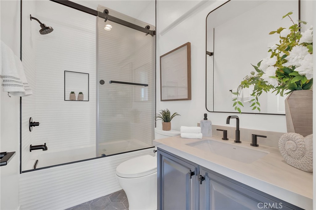 9 Rue Delacroix Property Photo 47