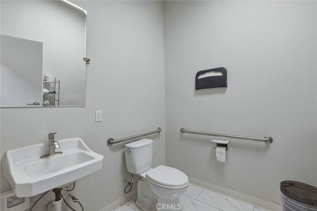 13127 Garvey Avenue Property Photo 12