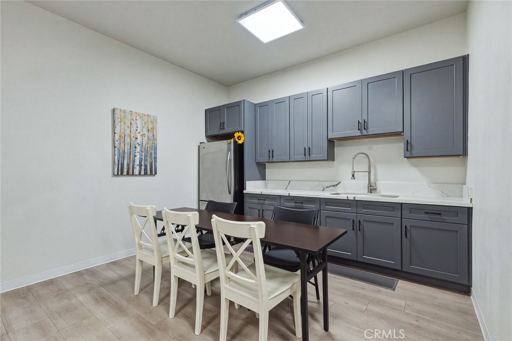 13127 Garvey Avenue Property Photo 14