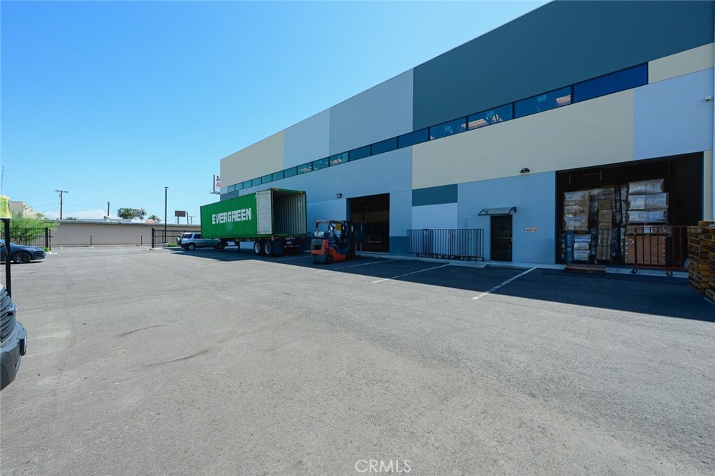 13127 Garvey Avenue Property Photo 35