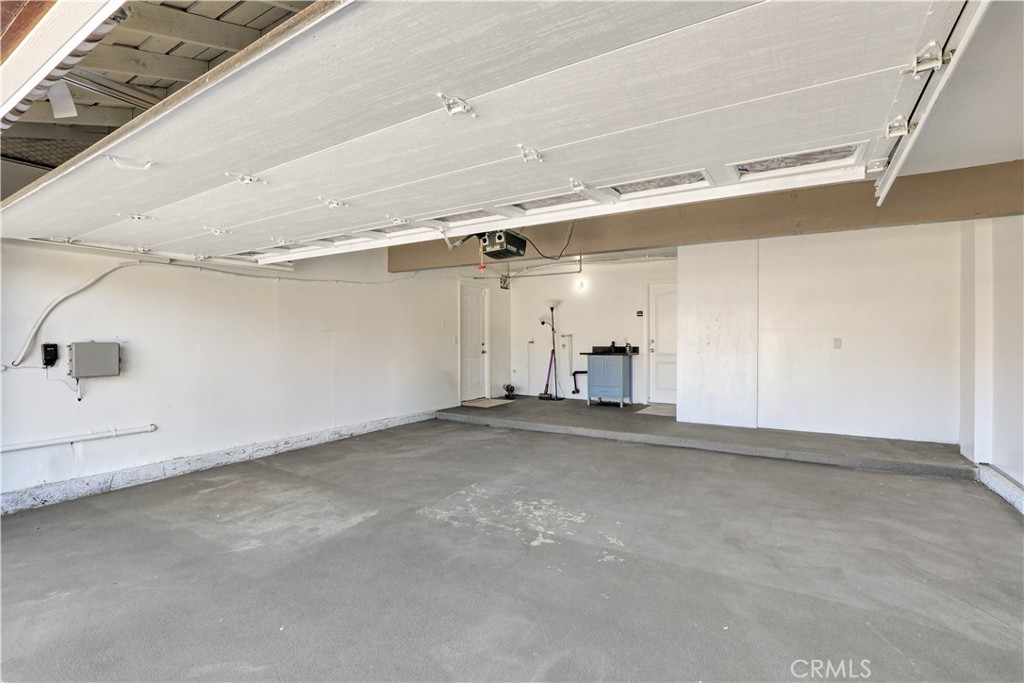 18 Old Wood Road Property Photo 19