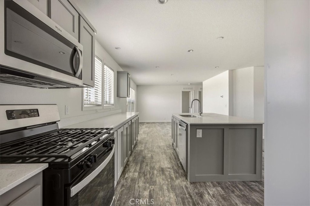 7323 Woodcliff Street Property Photo 11