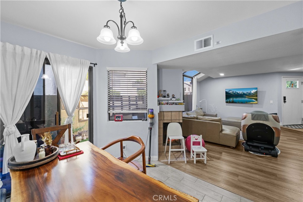 13115 Le Parc 33 Property Photo 11