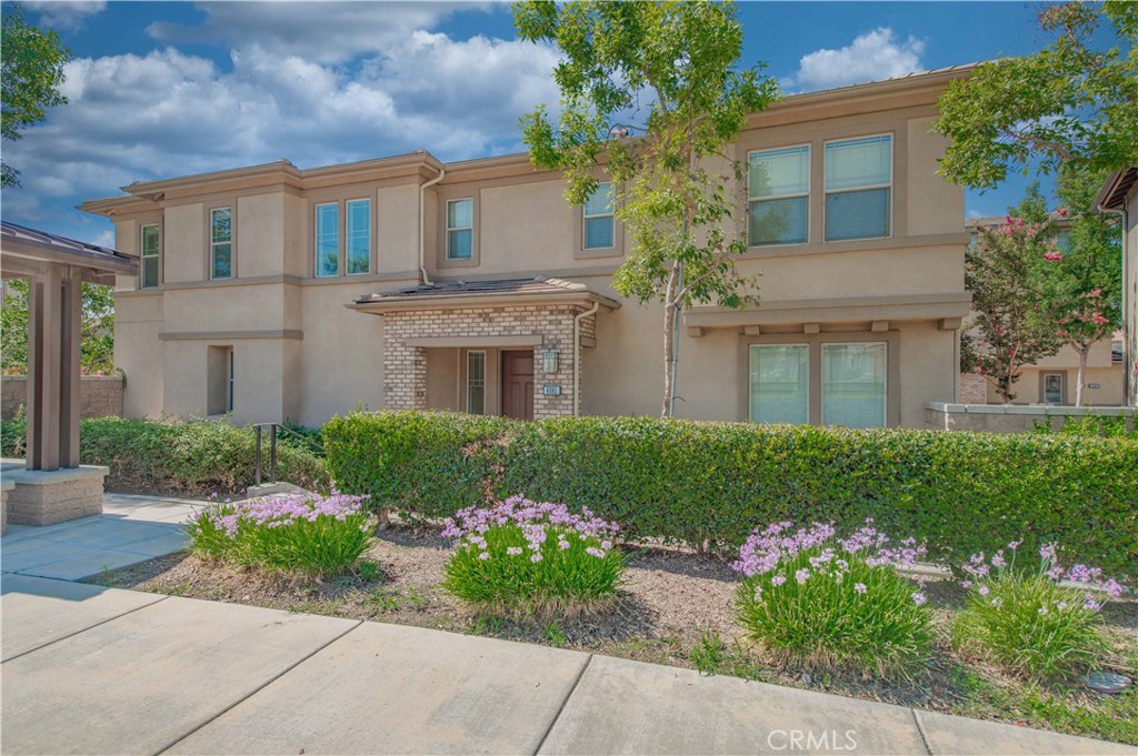 6081 Eucalyptus Property Photo 2