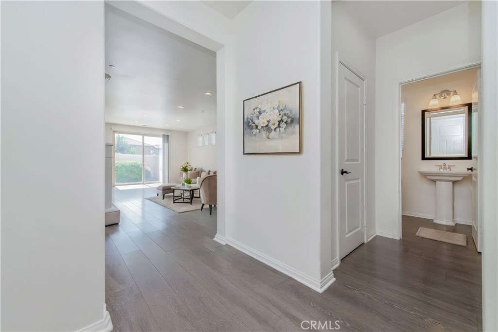 6081 Eucalyptus Property Photo 11