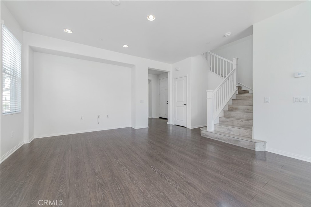 6081 Eucalyptus Property Photo 33