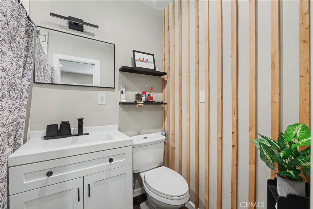1136 Hancock Property Photo 16