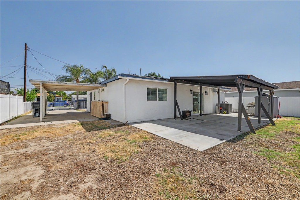 1136 Hancock Property Photo 31