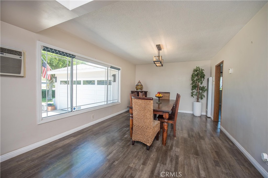 556 N Billow Property Photo 14